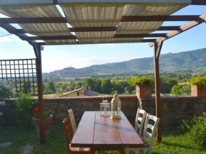 Characteristic cottage in the Tuscan hills Castiglion Fiorentino